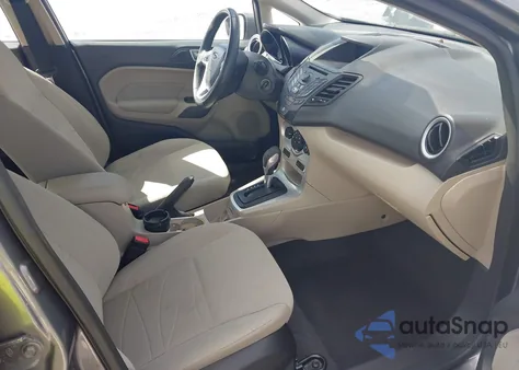 2014 Ford Fiesta Se z USA, uszkodzony, nr VIN 3FADP4BJ8EM202198